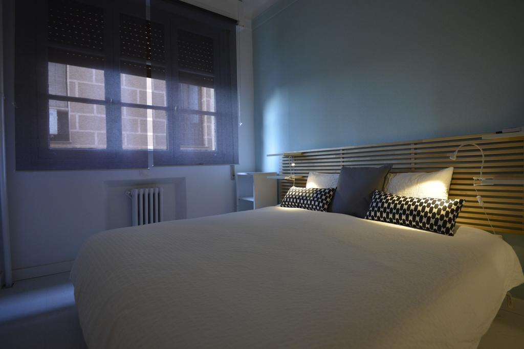 Woohoo Hostal Madrid Szoba fotó